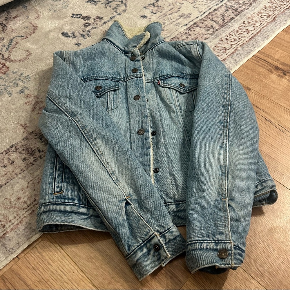 Levi's Cozy Sherpa Lined Jacket